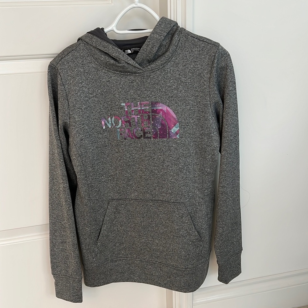 New North face hoodie